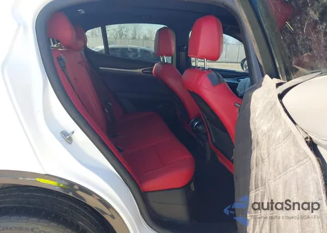 2024 Alfa Romeo Stelvio Veloce Awd z USA, uszkodzony, nr VIN ZASPAKBN0R7D75558